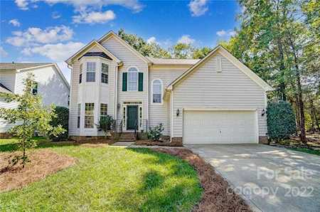 227 Tyndale Ct Waxhaw, NC 28173