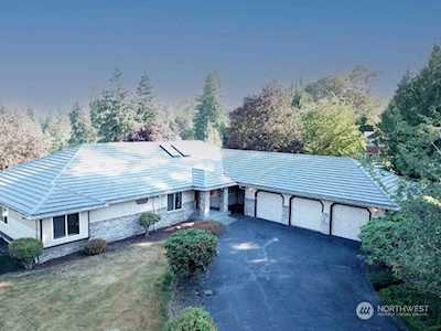 21908 SE 234th Ave SE Maple Valley, WA 98038