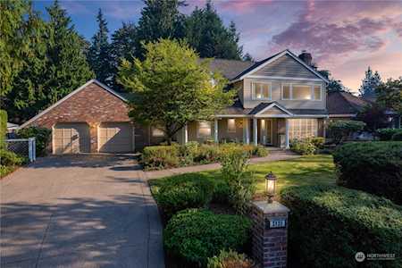 3630 204th Place NE Sammamish, WA 98074