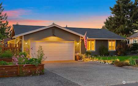 26726 NE Bird St Duvall, WA 98019