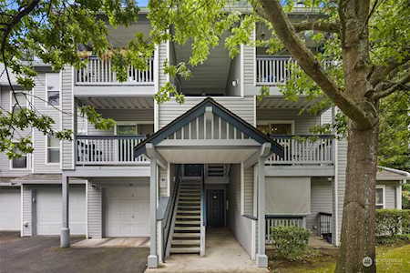 33020 10th Ave SW #T204 Federal Way, WA 98023