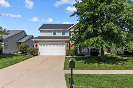 237 Stone Run Blvd Wentzville, MO 63385