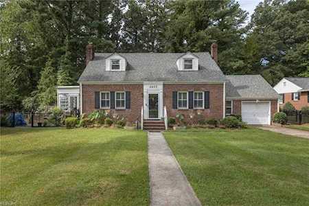 4605 Duke Dr Portsmouth, VA 23703