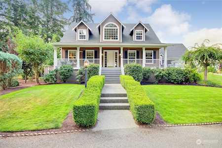 358 N Heather Dr Camano Island, WA 98282
