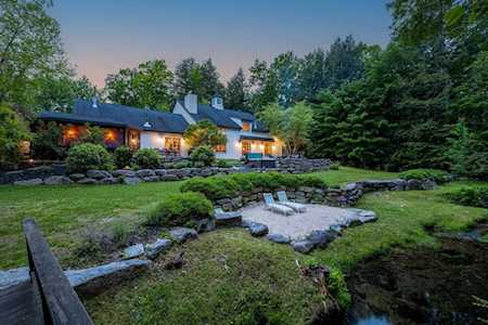 23 Whitehouse Farm Ln Moultonborough, NH 03254