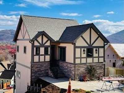 263 Mount Allen Heights Black Mountain, NC 28655