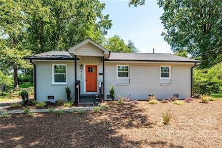 4163 Malta Place Charlotte, NC 28215