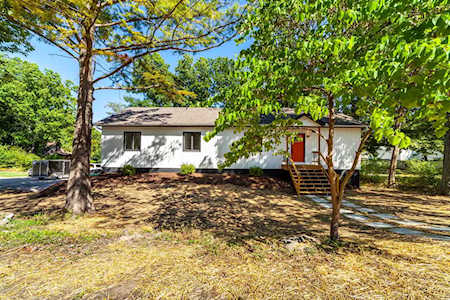 1316 S Fairview RD Columbia, MO 65203