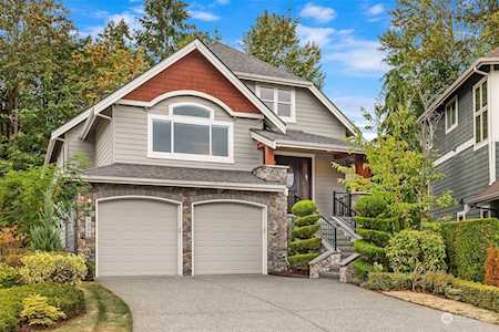 1239 235th Ct NE Sammamish, WA 98074