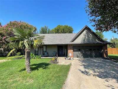 709 Clover Court Keller, TX 76248