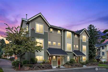 2260 NW Boulder Way Dr Issaquah, WA 98027