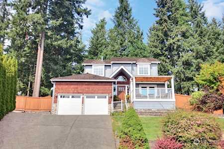 27604 220th Ct SE Maple Valley, WA 98038
