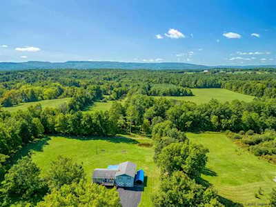 85 Whitelands Rd Stone Ridge, NY 12484