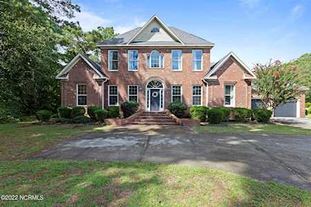 102 Coral Cove Sneads Ferry, NC 28460