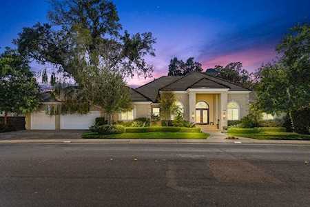 1525 Misty Wood Drive Roseville, CA 95747