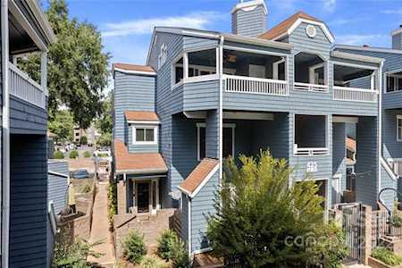 425 8th St Charlotte, NC 28202