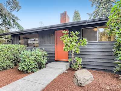 10532 124th Ave NE Kirkland, WA 98033