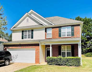 309 Collinsworth Drive Clayton, NC 27527