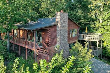 167 Pierpoint Dr Lake Lure, NC 28746