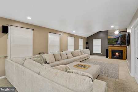 20 Sweet Briar Ct Mullica Hill, NJ 08062