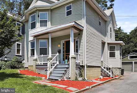 808 King St W Martinsburg, WV 25401