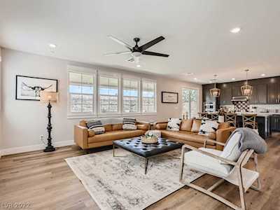 2211 Valdina St Henderson, NV 89044