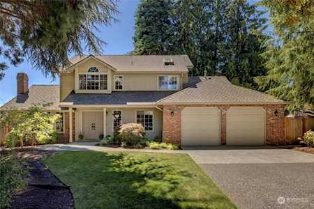 2418 72nd Ave SE Mercer Island, WA 98040