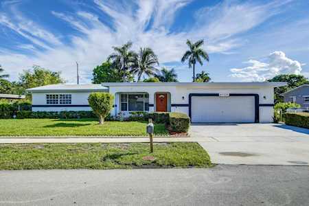 1230 NW 18th Court Fort Lauderdale, FL 33311