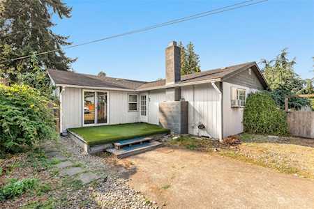 20227 4th Place S Des Moines, WA 98198