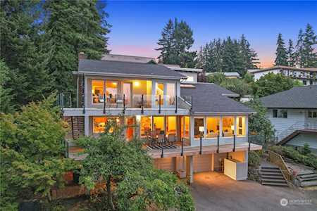 1030 NW 197th Place Shoreline, WA 98177