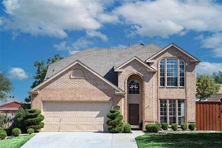 337 Sweet Leaf Lane Lake Dallas, TX 75065