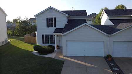 209 John Charles Dr Wentzville, MO 63385