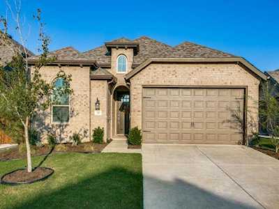 1509 Shire Drive Aubrey, TX 76227
