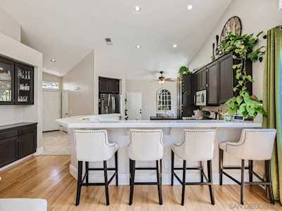5138 Riverview Court Fallbrook, CA 92028