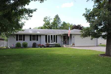 5239 Jeffery Drive Mounds View, MN 55112