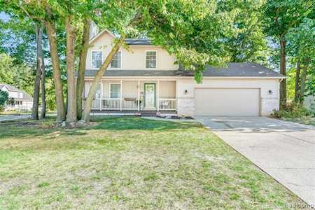 2277 N Laurel Oak Dr Oceola Twp, MI 48855
