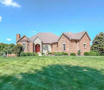 302 Golf Club Dr Nicholasville, KY 40356