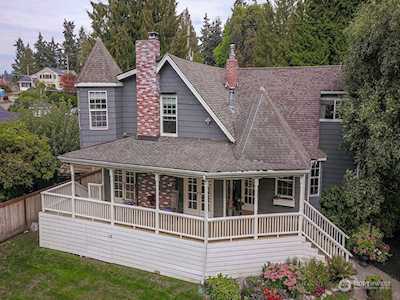 2406 SW 144th Place Burien, WA 98166