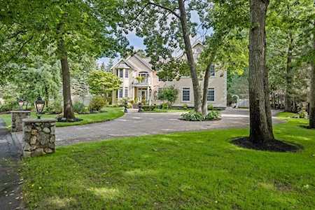 117 Pigeon Lane Waltham, MA 02452