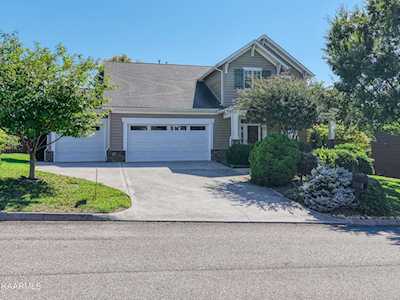 924 Clover Fields Ln Knoxville, TN 37932