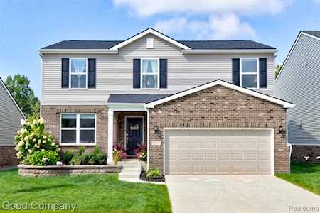 51317 Mayfield Chesterfield, MI 48047