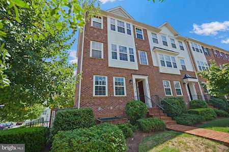 22779 Autumn Breeze Ave #101 Clarksburg, MD 20871