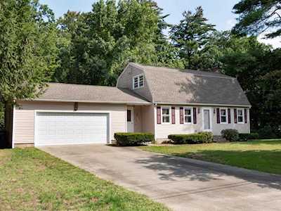 231 Eastwood Drive Westfield, MA 01085