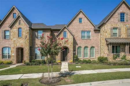 209 Venice Avenue Flower Mound, TX 75028
