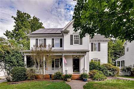 107 Spencer St Davidson, NC 28036