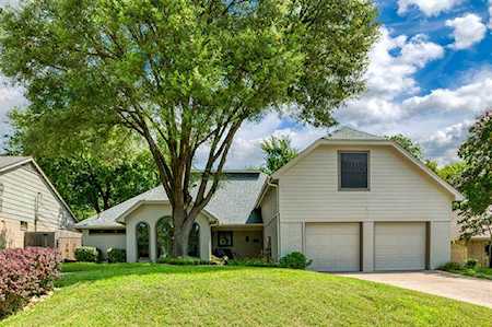 2409 Stanley Avenue Fort Worth, TX 76110