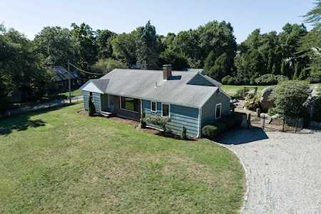 20 Locust Road Cohasset, MA 02025
