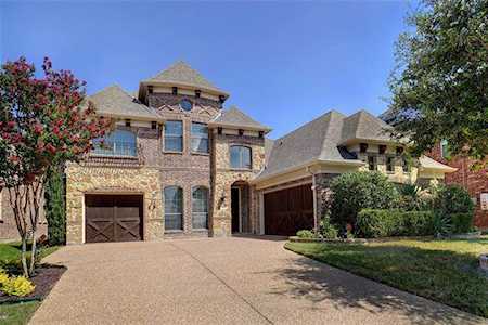 6932 Sea Harbor Drive Grand Prairie, TX 75054