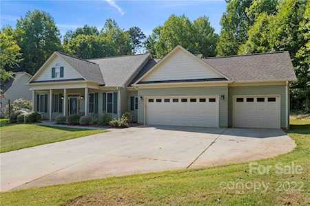 3809 Creek Ridge Dr Denver, NC 28037