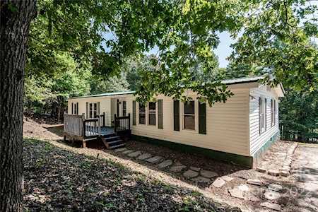 152 River Breeze Dr Morganton, NC 28655